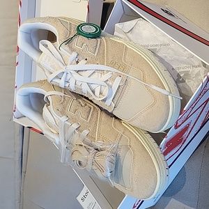 ALD × New Balance 550